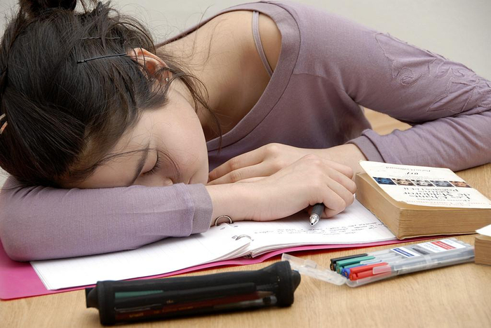 日夜间睡眠不受控制节律紊乱？全球首个对因治疗药物落地中国！破解1型发作性睡病治疗困局